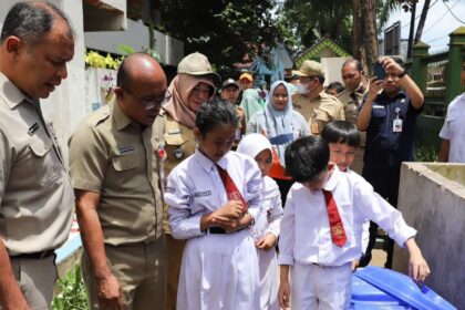 WhatsApp Image 2023 08 22 at 16.07.20 Adiwiyata Picu Sekolah Sadar Lingkungan Bersih