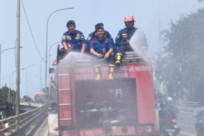 WhatsApp Image 2023 08 26 at 09.38.52 Terjunkan Tim Untuk Turunkan Suhu Panas dan Polusi